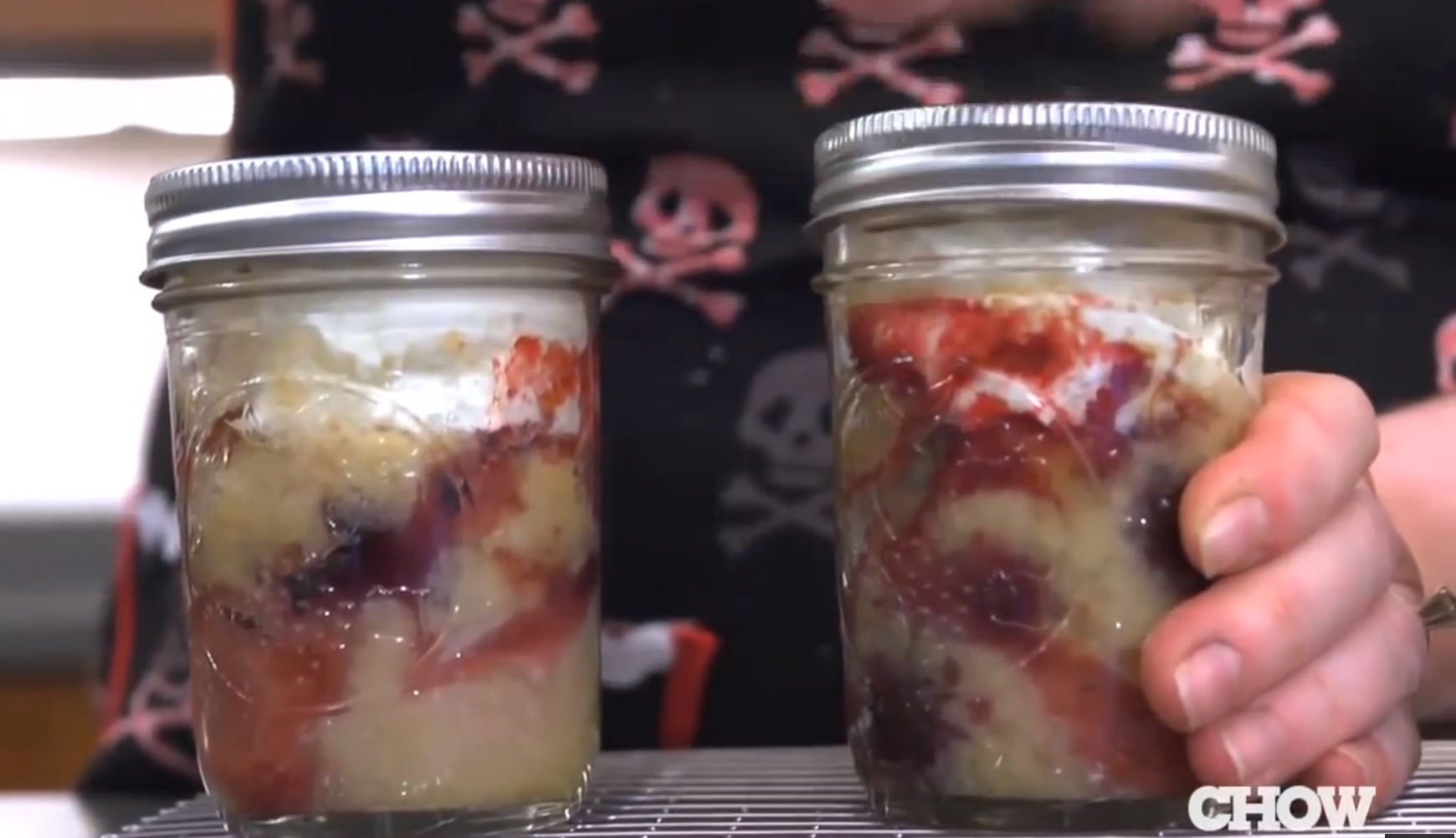 How to Bake a Single-Serving Cake in a Canning Jar