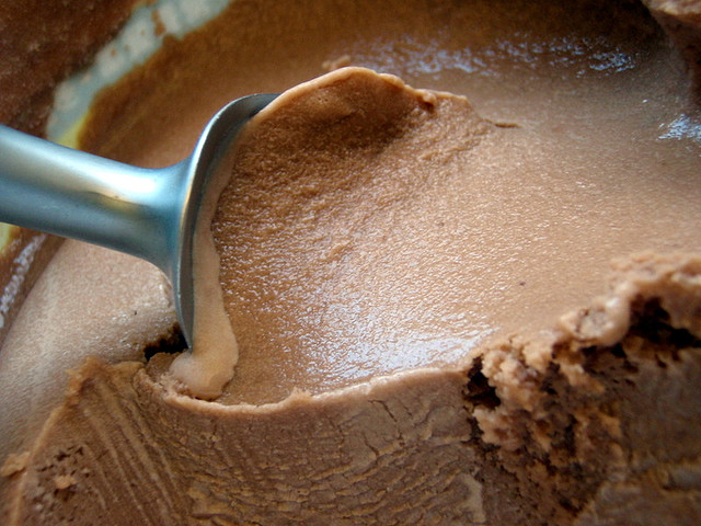 2 Ways to End Freezer Burnt Ice Cream