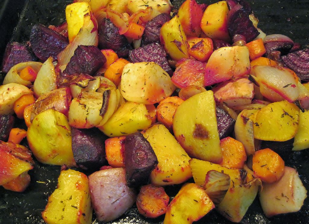 Use Your Old Baking Sheets to Perfectly Roast Veggies