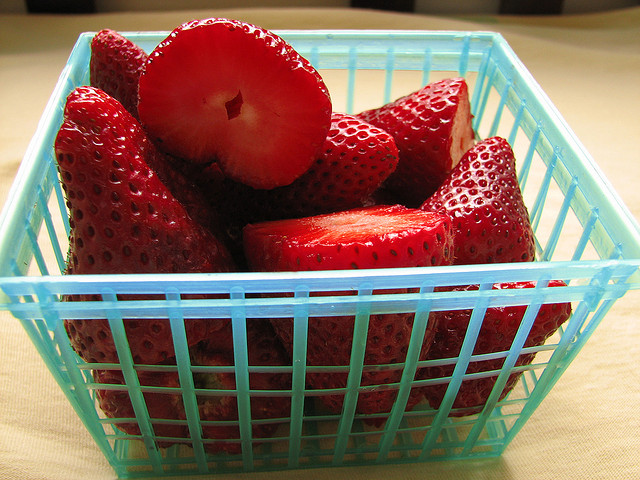 Use a Plastic Berry Basket in Your Dishwasher for Small Items