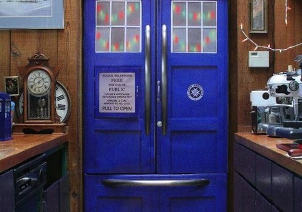 tardis-refrigerator.jpg
