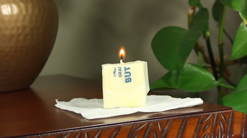 How to Make an Emergency Candle With Household Objects