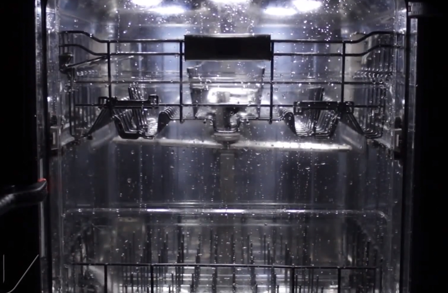 This is What Happens Inside of JennAir’s High Efficiency Dishwasher