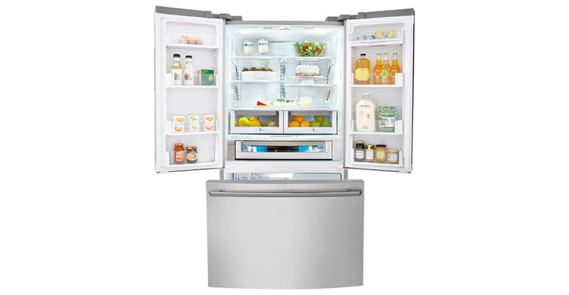 The Electrolux EI28BS80KS4A Refrigerator Gives You Luxury And Convenience