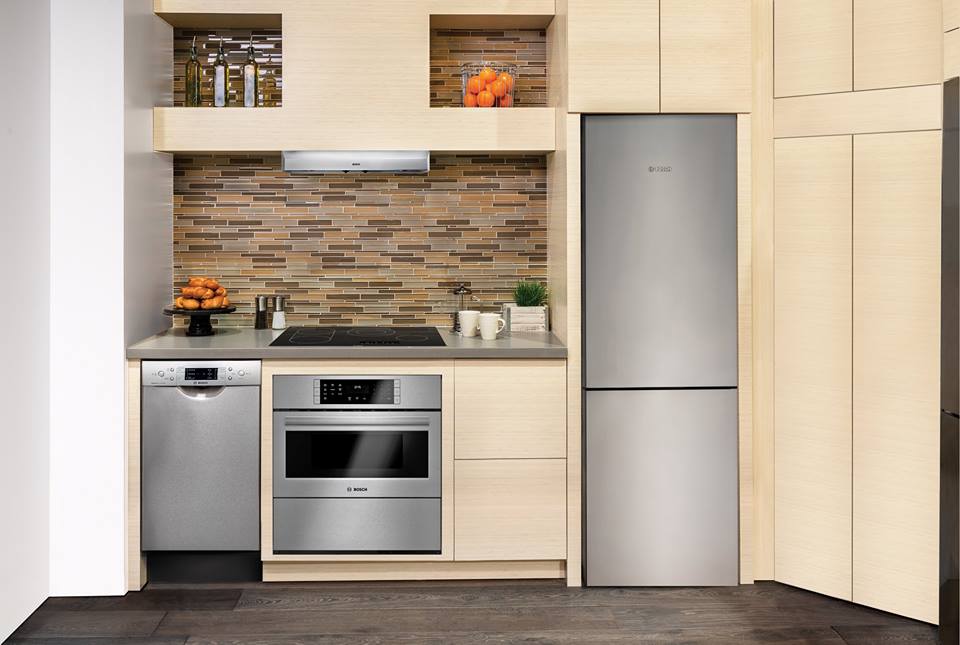 New 24″ Bosch Refrigerator Fits Tiny Kitchens with Big Design