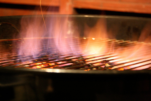 Clean BBQ Grill Grates in Your Oven