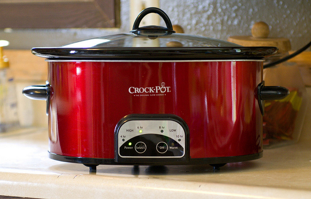Turn Your Slow Cooker into a Humidifier