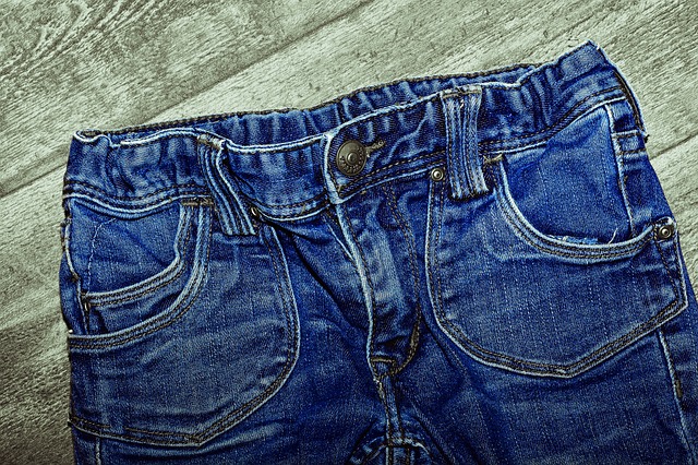 How To Wash Jeans Correctly