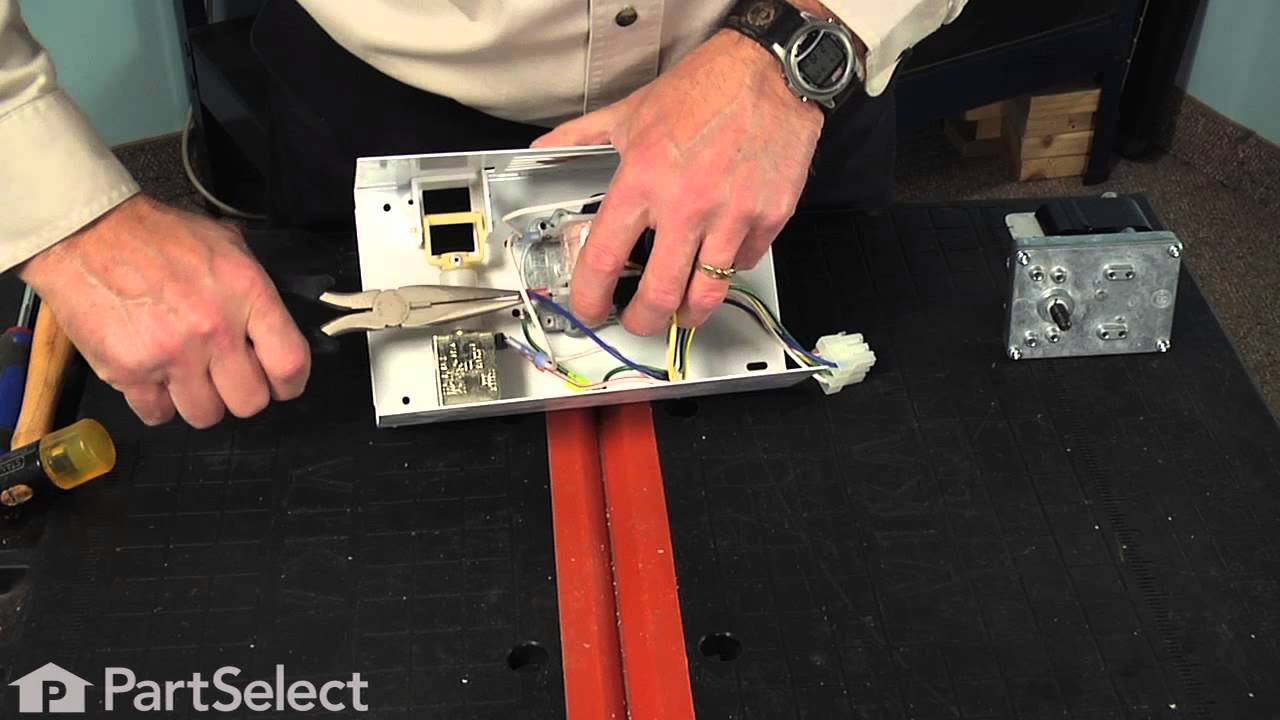 Replacing auger motor and a Frigidaire refrigerator Appliance Video