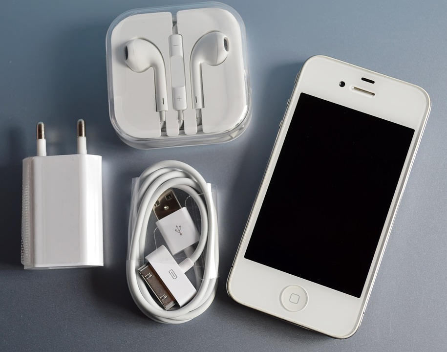 How to Get your iPhone Charging Again