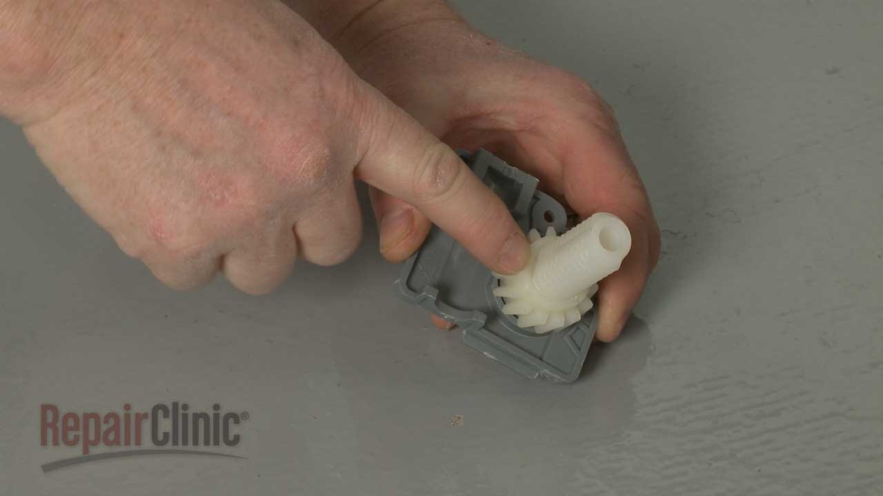Replacing the Rear Leg Adjustment Gear on a Samsung Dishwasher
