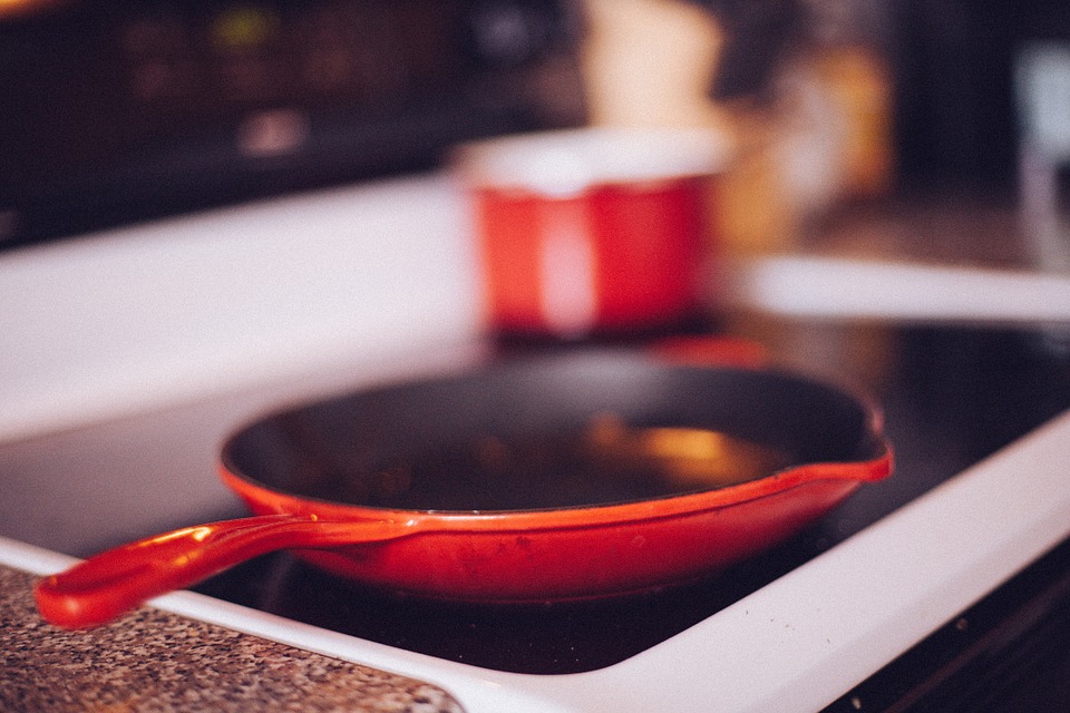 Oven Cleaning Hacks